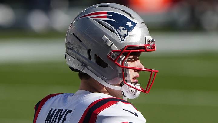 Feb 8, 2026; Santa Clara, CA, USA; New England Patriots quarterback Drake Maye (10) before Super Bowl LX against the Seattle Seahawks at Levi's Stadium. Mandatory Credit: Darren Yamashita-Imagn Images