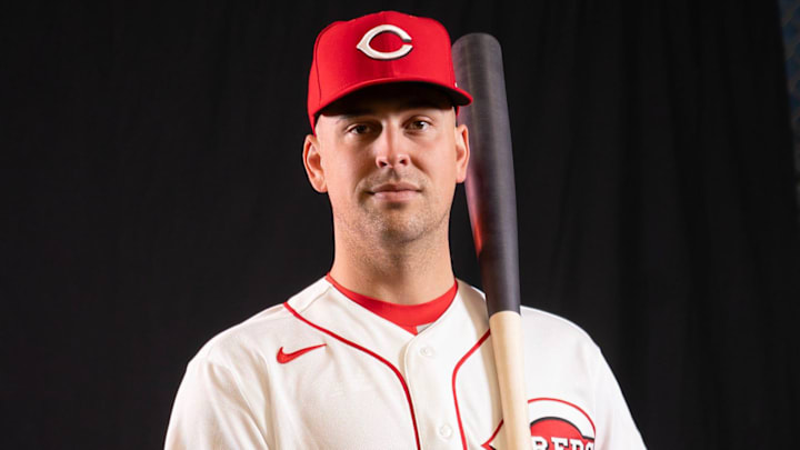 Cincinnati Reds infielder Nathaniel Lowe (31) poses 