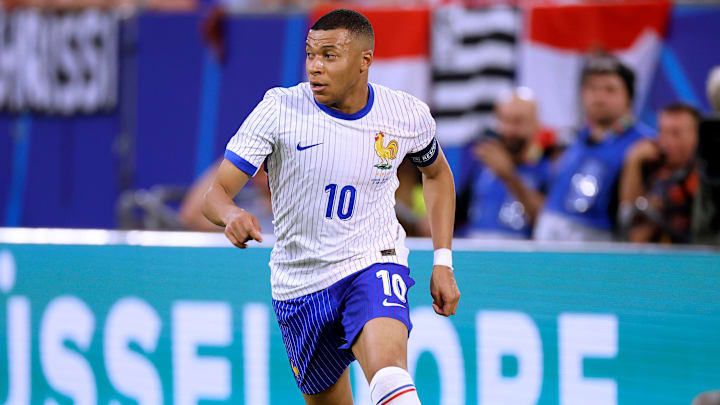 Kylian Mbappé makes his return to France during the March international break.