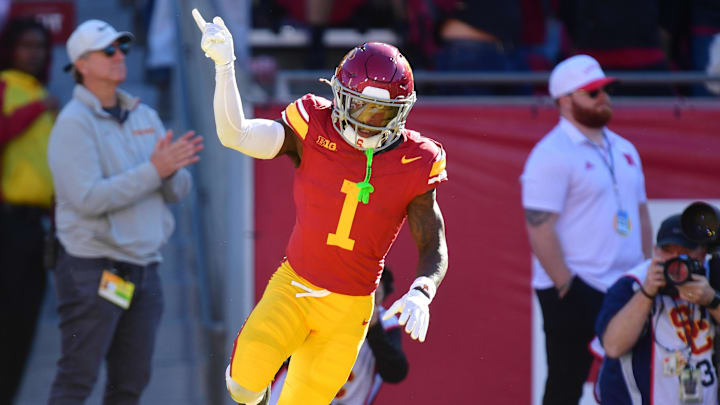 USC Trojans wide receiver Zachariah Branch has hit the transfer portal and the Florida Gators could be a fit.