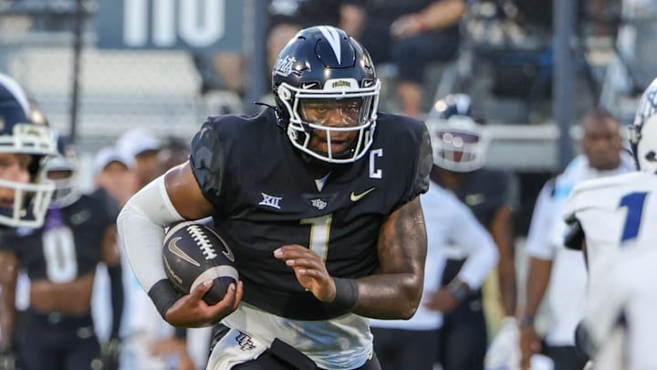 UCF Knights quarterback KJ Jefferson will be a challenge for the Florida Gators.