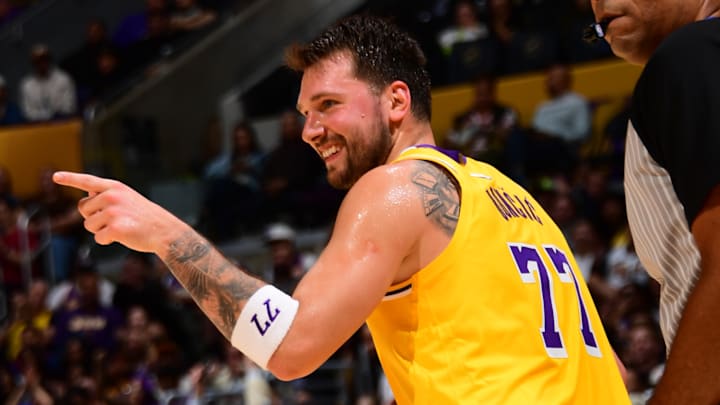 Indiana Pacers v Los Angeles Lakers