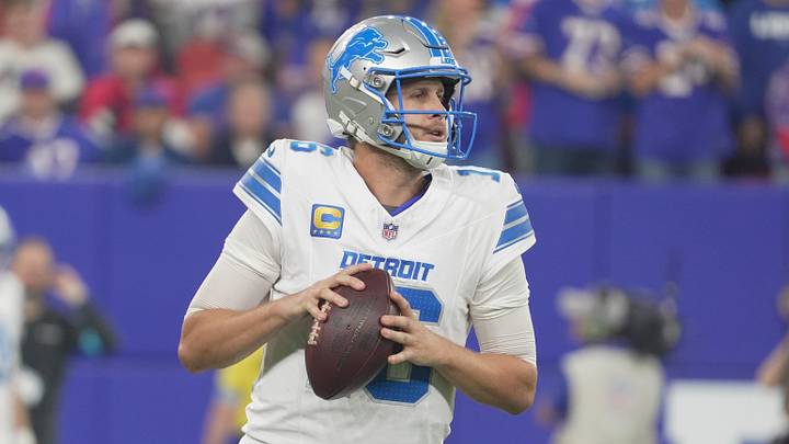 Detroit Lions quarterback Jared Goff looks for an open receiver during the second half at the Bills home opener game against the Detroit Lions on Sept. 17, 2026. Detroit Lions quarterback Jared Goff looks for an open receiver during the second half at the Bills home opener game against the Detroit Lions on Sept. 17, 2026.