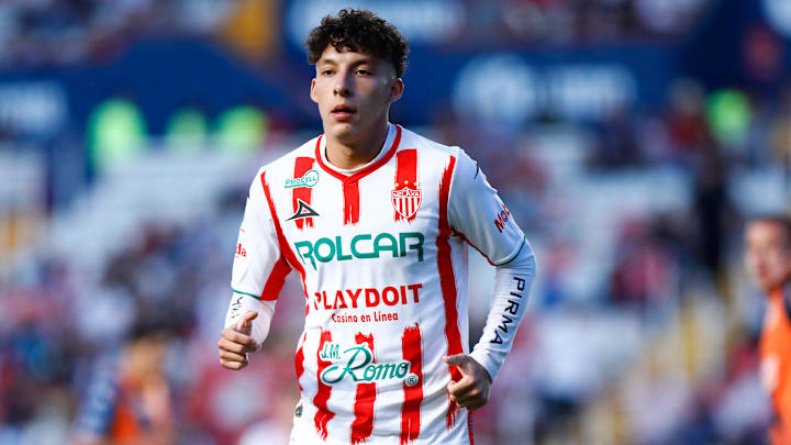 Heriberto Jurado es uno de los mejores jugadores del Necaxa y ha sido sondeado desde Portugal. Heriberto Jurado es uno de los mejores jugadores del Necaxa y ha sido sondeado desde Portugal.