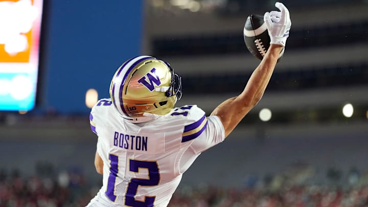 Washington Huskies wide receiver Denzel Boston Washington Huskies wide receiver Denzel Boston