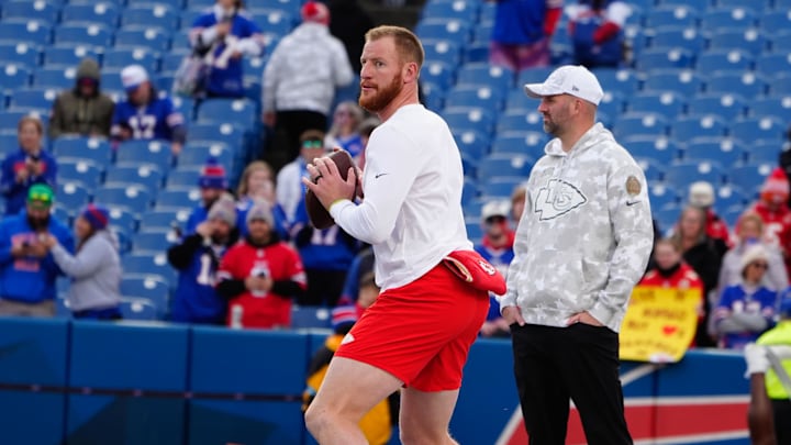 Nov 17, 2024; Orchard Park, New York, USA; Kansas City Chiefs quarterback Carson Wentz (11) warms up prior to the game against the Buffalo Bills at Highmark Stadium. Mandatory Credit: Gregory Fisher-Imagn Images Nov 17, 2024; Orchard Park, New York, USA; Kansas City Chiefs quarterback Carson Wentz (11) warms up prior to the game against the Buffalo Bills at Highmark Stadium. Mandatory Credit: Gregory Fisher-Imagn Images