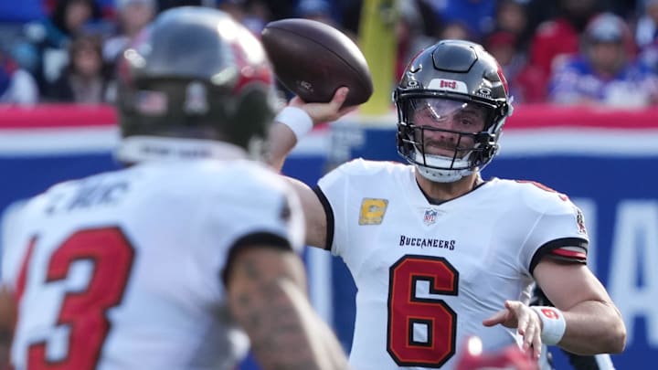 East Rutherford, NJ -- November 24, 2024 -- Baker Mayfield makes this pass to Mike Evans of Tampa Bay in the first half as the Tampa Bay Buccaneers came to MetLife Stadium to play the New York Giants.
