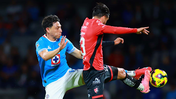 Alexis Gutiérrez y Gaddi Aguirre en el Clausura 2025