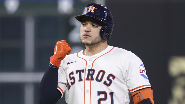 Houston Astros designated hitter Yainer Diaz