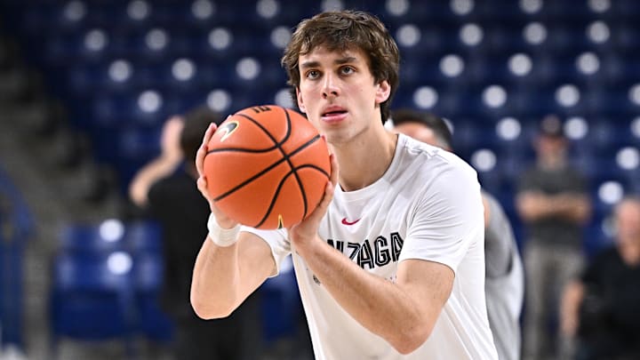 Gonzaga Bulldogs forward Braden Huff shoots before a game against the Santa Clara Broncos at McCarthey Athletic Center. 