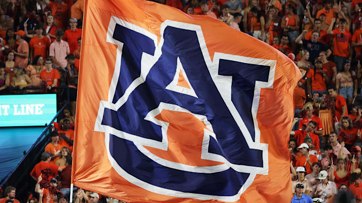 Auburn is eyeing a blue chip QB