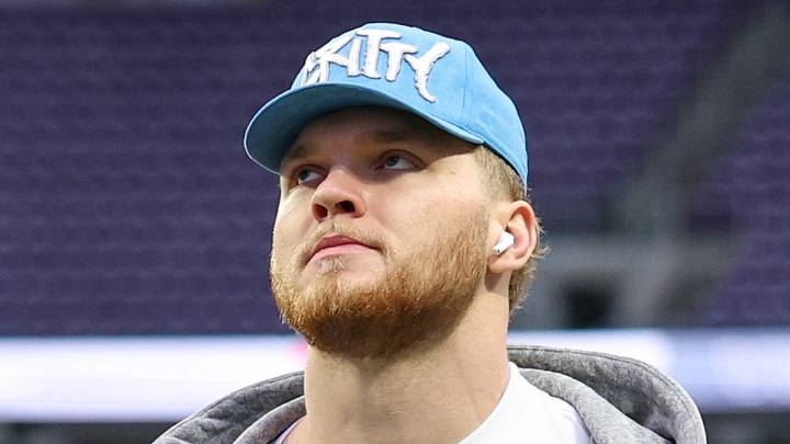 Detroit Lions defensive end Aidan Hutchinson (97).