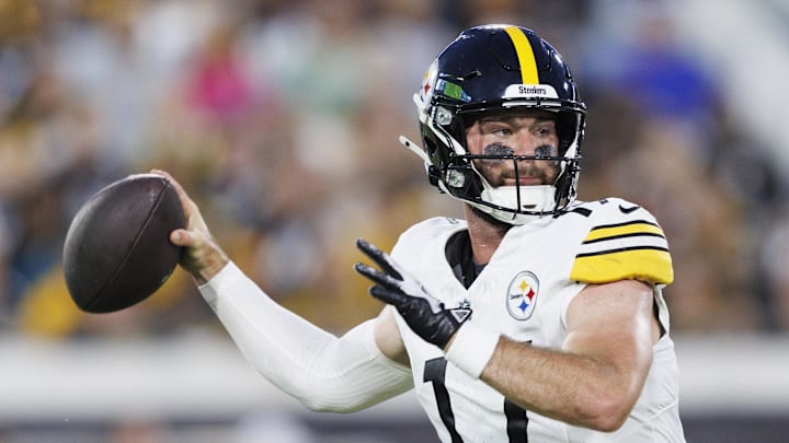 Steelers quarterback Skylar Thompson was jumped and robbed in Dublin.