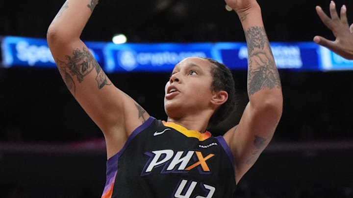 Phoenix Mercury center Brittney Griner shoots a basket during a game.
