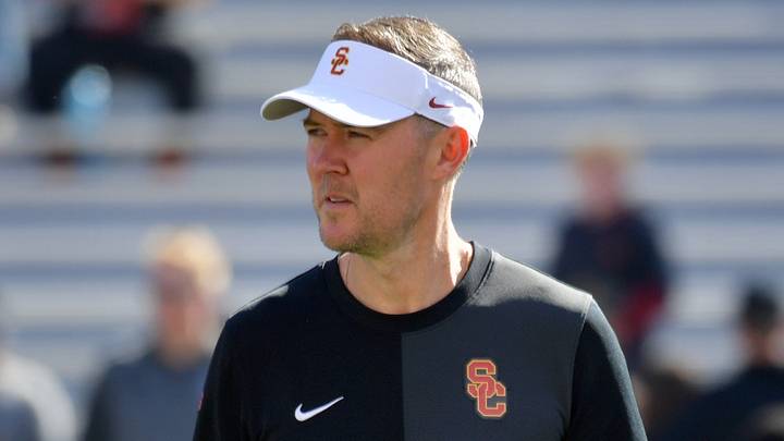 Sep 27, 2025; Champaign, Illinois, USA; Southern California Trojans head coach Lincoln Riley before an NCAA football game with the Illinois Fighting Illini at Memorial Stadium. Mandatory Credit: Ron Johnson-Imagn Images Sep 27, 2025; Champaign, Illinois, USA; Southern California Trojans head coach Lincoln Riley before an NCAA football game with the Illinois Fighting Illini at Memorial Stadium. Mandatory Credit: Ron Johnson-Imagn Images
