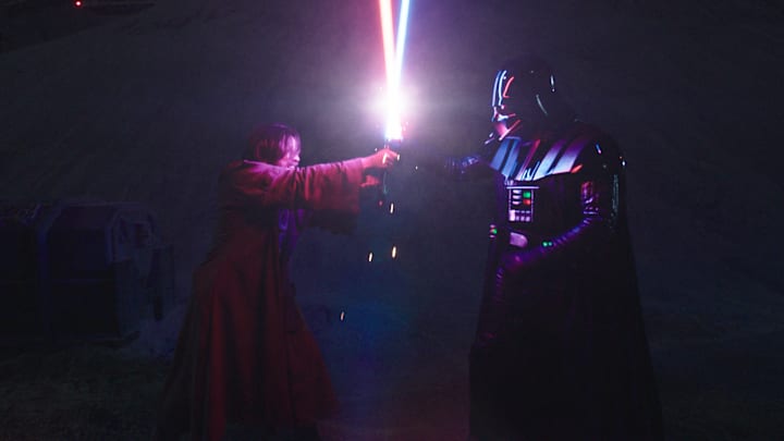 (L-R): Obi-Wan Kenobi (Ewan McGregor) Darth Vader (Hayden Christensen) in Lucasfilm's OBI-WAN KENOBI, exclusively on Disney+. © 2022 Lucasfilm Ltd. & ™. All Rights Reserved.