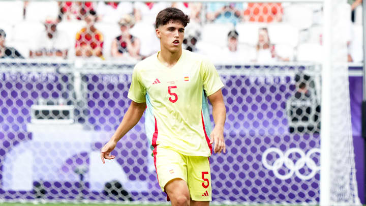 Pau Cubarsí será un posible titular con España en el partido frente a Japón 