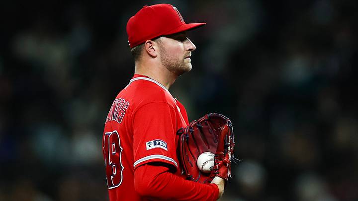 Los Angeles Angels v Seattle Mariners