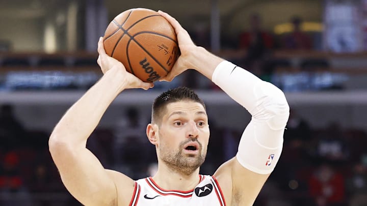 Jan 10, 2026; Chicago, Illinois, USA; Chicago Bulls center Nikola Vucevic (9) looks to pass the ball against the Dallas Mavericks during the first half at United Center. Mandatory Credit: Kamil Krzaczynski-Imagn Images Jan 10, 2026; Chicago, Illinois, USA; Chicago Bulls center Nikola Vucevic (9) looks to pass the ball against the Dallas Mavericks during the first half at United Center. Mandatory Credit: Kamil Krzaczynski-Imagn Images