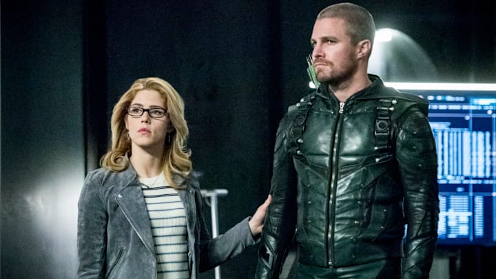 Arrow -- "Spartan" -- Image Number: AR719a_0269b -- Pictured (L-R): Emily Bett Rickards as Felicity Smoak and Stephen Amell as Oliver Queen/Green Arrow -- Photo: Dean Buscher/The CW -- ÃÂ© 2019 The CW Network, LLC. All Rights Reserved.