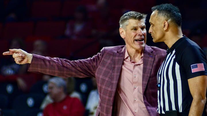 Oklahoma coach Porter Moser Oklahoma coach Porter Moser