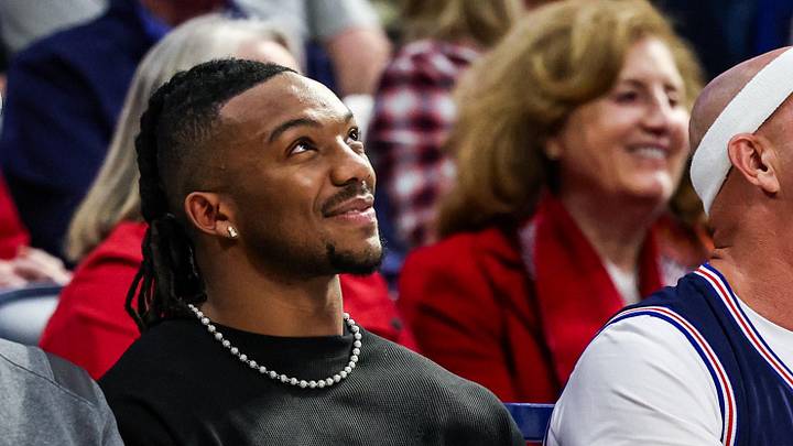 Jan 21, 2026; Tucson, Arizona, USA; Atlanta Falcons running back Bijan Robinson (7) sits in attendance during the first half of the game for the Arizona Wildcats versus the Cincinnati Bearcats at McKale Memorial Center. Mandatory Credit: Aryanna Frank-Imagn Images Jan 21, 2026; Tucson, Arizona, USA; Atlanta Falcons running back Bijan Robinson (7) sits in attendance during the first half of the game for the Arizona Wildcats versus the Cincinnati Bearcats at McKale Memorial Center. Mandatory Credit: Aryanna Frank-Imagn Images