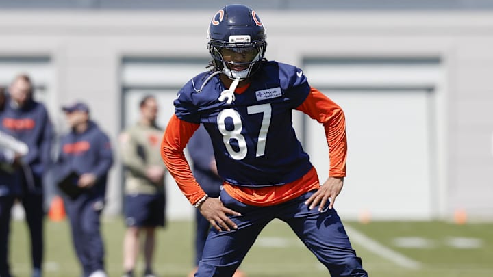 May 9, 2025; Lake Forest, IL, USA; Chicago Bears wide receiver Luther Burden III warms up during the Rookie Minicamp at Halas Hall. Mandatory Credit: Kamil Krzaczynski-Imagn Images