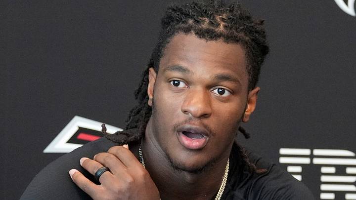 Atlanta Falcons linebacker Kendal Daniels Atlanta Falcons linebacker Kendal Daniels