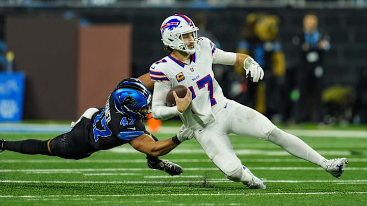 Allen accounted for 430 yards and four touchdowns against the Lions.