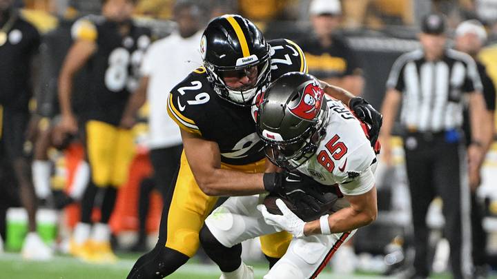 Aug 16, 2025; Pittsburgh, Pennsylvania, USA; Pittsburgh Steelers safety Sebastian Castro (29) tackles Tampa Bay Buccaneers wide receiver Garrett Greene (85) during the second half at Acrisure Stadium. Mandatory Credit: Barry Reeger-Imagn Images Aug 16, 2025; Pittsburgh, Pennsylvania, USA; Pittsburgh Steelers safety Sebastian Castro (29) tackles Tampa Bay Buccaneers wide receiver Garrett Greene (85) during the second half at Acrisure Stadium. Mandatory Credit: Barry Reeger-Imagn Images