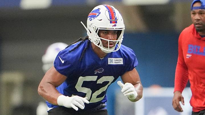 Buffalo Bills linebacker Kaleb Elarms-Orr (52) trains during Buffalo Bills Minicamp. Buffalo Bills linebacker Kaleb Elarms-Orr (52) trains during Buffalo Bills Minicamp.