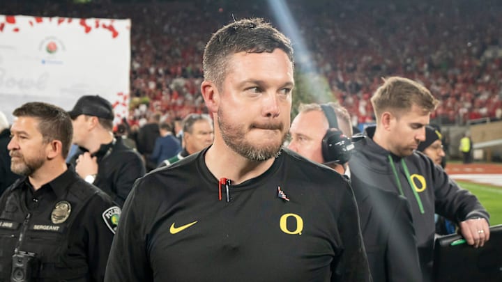 Oregon head coach Dan Lanning walks off the field as the Oregon Ducks face the Ohio State Buckeyes Wednesday, Jan. 1, 2025, in the quarterfinal of the College Football Playoff at the Rose Bowl in Pasadena, Calif.
