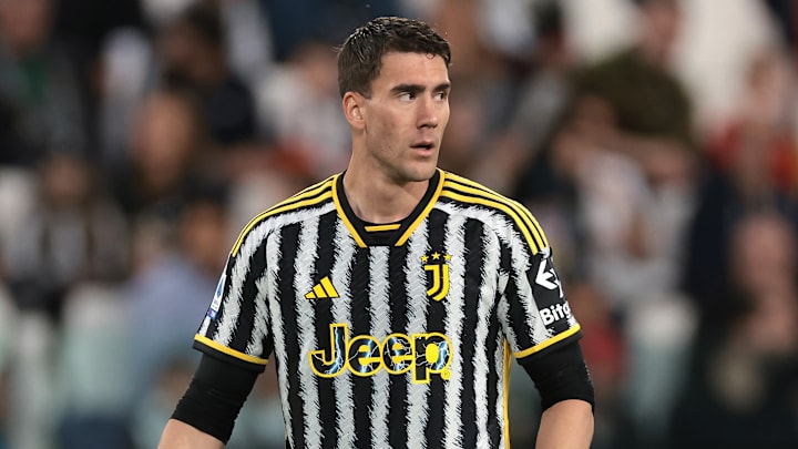 Vlahovic pourrait être le futur numéro 9 du PSG