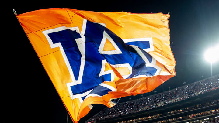 Four Auburn football alumni made over $150 million during the first few days of NFL free agency's legal tampering period