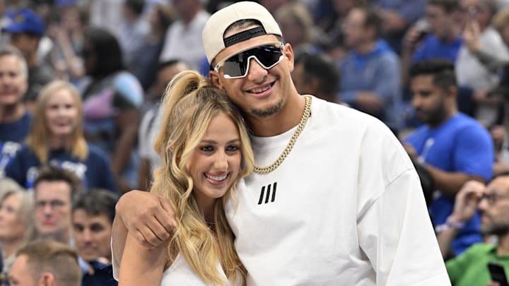 Dallas, Texas, USA; Kansas City Chiefs quarterback Patrick Mahomes and Brittany Mahomes pose in the first half between the Dallas Mavericks and the Minnesota Timberwolves during game three of the western conference finals for the 2024 NBA playoffs at American Airlines Center. Dallas, Texas, USA; Kansas City Chiefs quarterback Patrick Mahomes and Brittany Mahomes pose in the first half between the Dallas Mavericks and the Minnesota Timberwolves during game three of the western conference finals for the 2024 NBA playoffs at American Airlines Center.