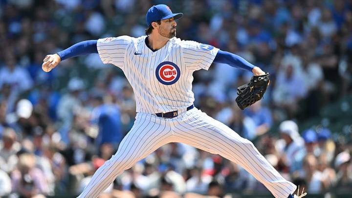 Aug 19, 2026; Chicago, Illinois, USA; Chicago Cubs pitcher Clay Holmes (25) pitches against the Chicago White Sox during the first inning at Wrigley Field. Mandatory Credit: Patrick Gorski-Imagn Images Aug 19, 2026; Chicago, Illinois, USA; Chicago Cubs pitcher Clay Holmes (25) pitches against the Chicago White Sox during the first inning at Wrigley Field. Mandatory Credit: Patrick Gorski-Imagn Images