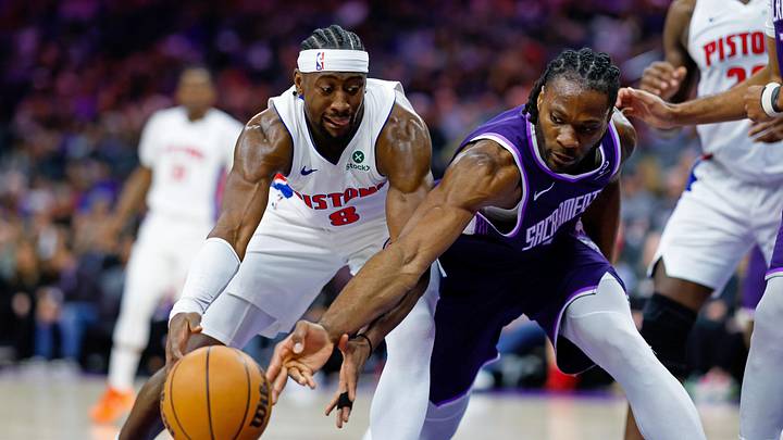 Dec 23, 2025; Sacramento, California, USA; Detroit Pistons guard Caris Levert (8) and Sacramento Kings forward Precious Achiuwa (9) scramble for the ball during the second quarter at Golden 1 Center. Mandatory Credit: Sergio Estrada-Imagn Images Dec 23, 2025; Sacramento, California, USA; Detroit Pistons guard Caris Levert (8) and Sacramento Kings forward Precious Achiuwa (9) scramble for the ball during the second quarter at Golden 1 Center. Mandatory Credit: Sergio Estrada-Imagn Images