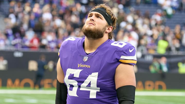 Minnesota Vikings offensive guard Blake Brandel