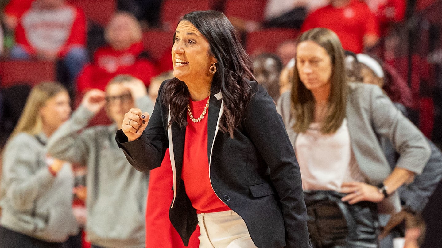 Nebraska Women's Basketball Moves Closer to the Bubble with 17-Point Loss at Minnesota