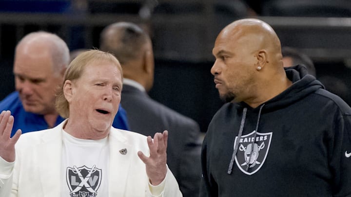 Dec 29, 2024; New Orleans, Louisiana, USA; Las Vegas Raiders owner Mark Davis talks with Las Vegas Raiders head coach Antonio Pierce before a game against the New Orleans Saints at Caesars Superdome. Mandatory Credit: Matthew Hinton-Imagn Images