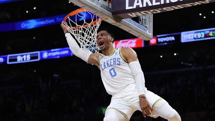 El buen rendimiento de Westbrook ha hecho reconsiderar a los Lakers