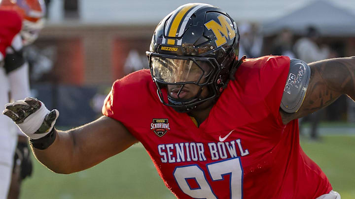 Missouri defensive tackle Chris Mcclellan goes through drills at the Senior Bowl.