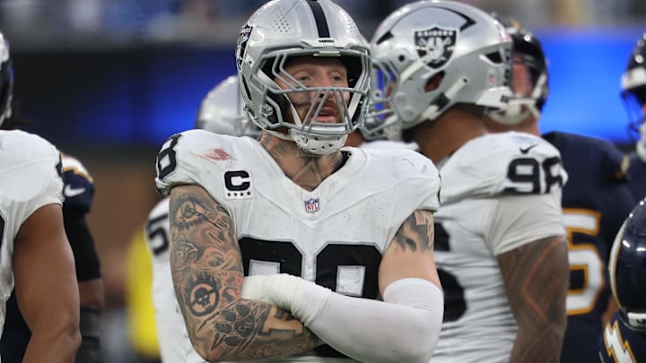 Nov 30, 2025; Inglewood, California, USA; Las Vegas Raiders defensive end Maxx Crosby (98) reacts during the second half at SoFi Stadium. Mandatory Credit: Kiyoshi Mio-Imagn Images Nov 30, 2025; Inglewood, California, USA; Las Vegas Raiders defensive end Maxx Crosby (98) reacts during the second half at SoFi Stadium. Mandatory Credit: Kiyoshi Mio-Imagn Images