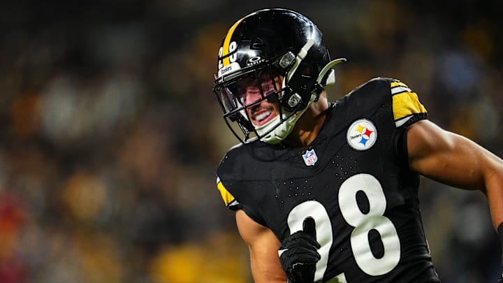 Tennessee Titans v Pittsburgh Steelers