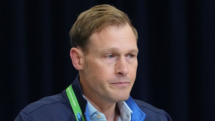 Chicago Bears head coach Ben Johnson