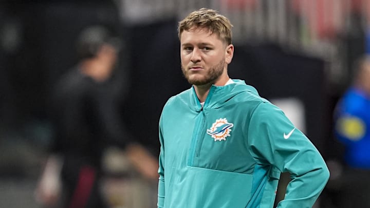 Miami Dolphins quarterback Quinn Ewers on the field before the game against the Atlanta Falcons at Mercedes-Benz Stadium. Miami Dolphins quarterback Quinn Ewers on the field before the game against the Atlanta Falcons at Mercedes-Benz Stadium.