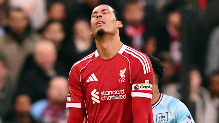 ฟาน ไดค์โต้กลับนักวิจารณ์ลิเวอร์พูลพร้อมคำเตือนอย่างชัดเจนหลังจากแฟนบอลต่อต้าน