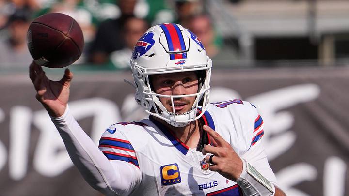 Buffalo Bills quarterback Josh Allen (17) drops back to pass against the New York Jets on Sunday. Buffalo Bills quarterback Josh Allen (17) drops back to pass against the New York Jets on Sunday.
