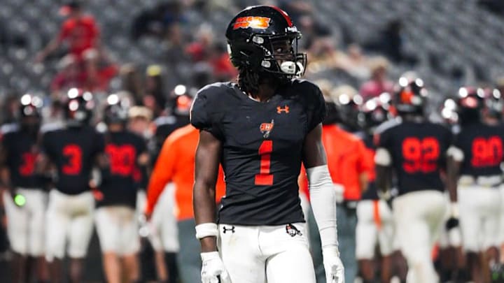 2027 safety DJ Waluyn from Hoover, Alabama