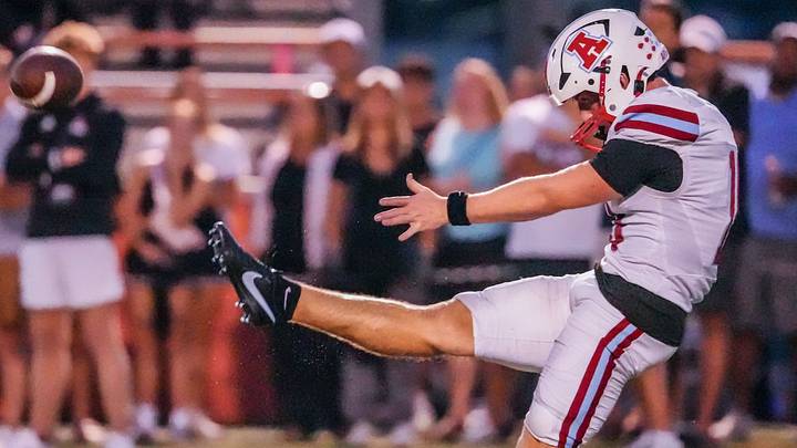 Arrowhead senior Evan Wozniak (10) is regarded as one of the top punters in the state of Wisconsin. Arrowhead senior Evan Wozniak (10) is regarded as one of the top punters in the state of Wisconsin.